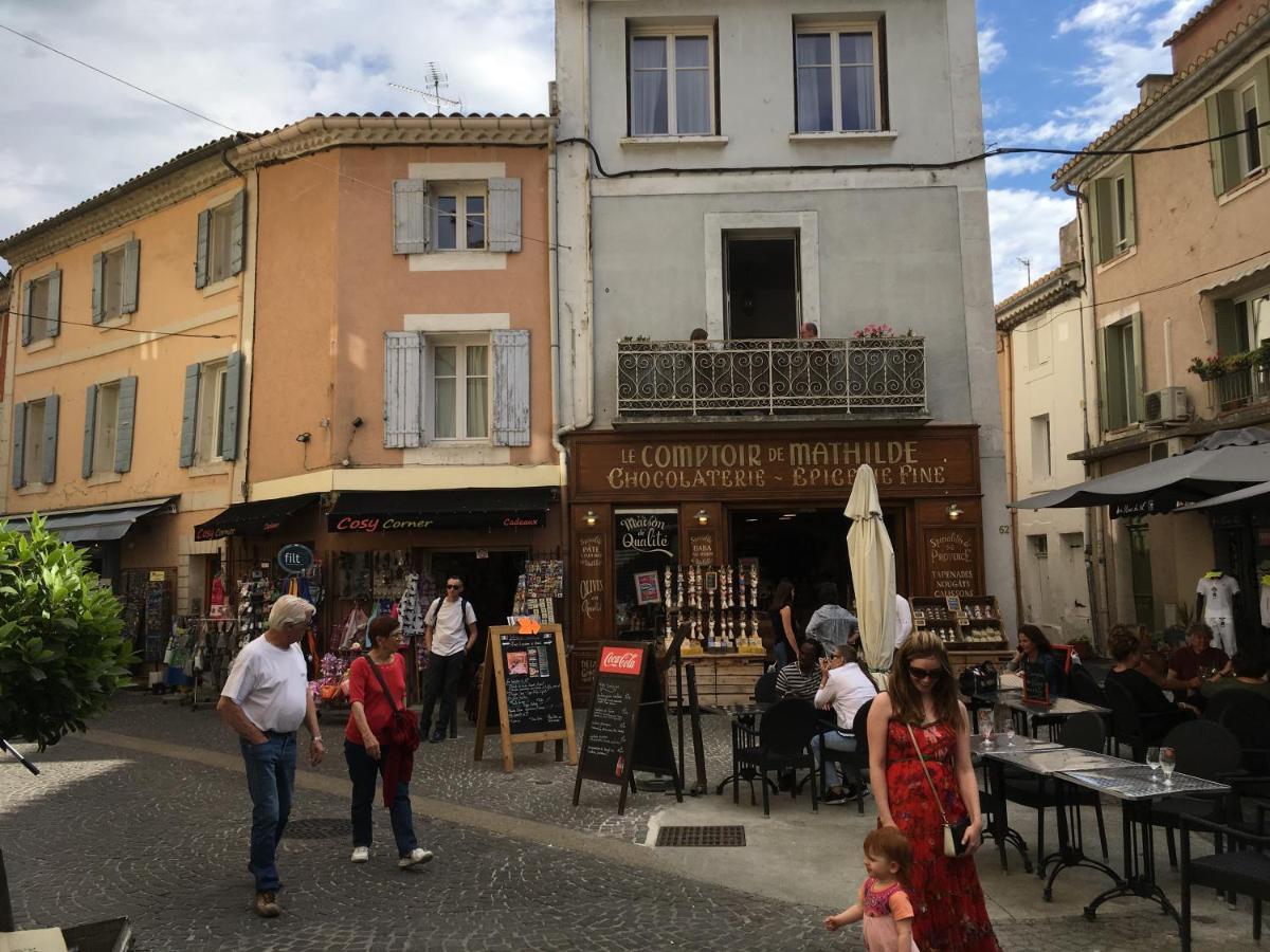 L'isle ô Luberon LʼIsle-sur-la-Sorgue Exterior foto