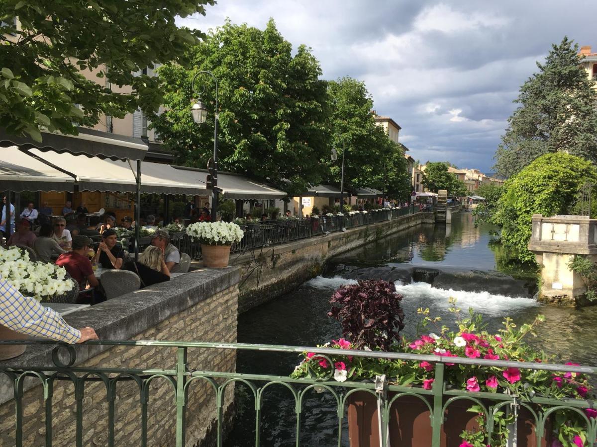 L'isle ô Luberon LʼIsle-sur-la-Sorgue Exterior foto